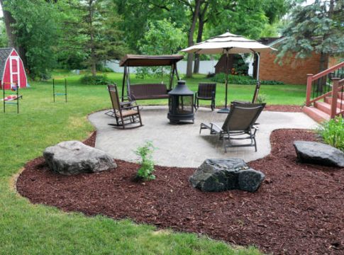 artificial grass installers in Hoddesdon